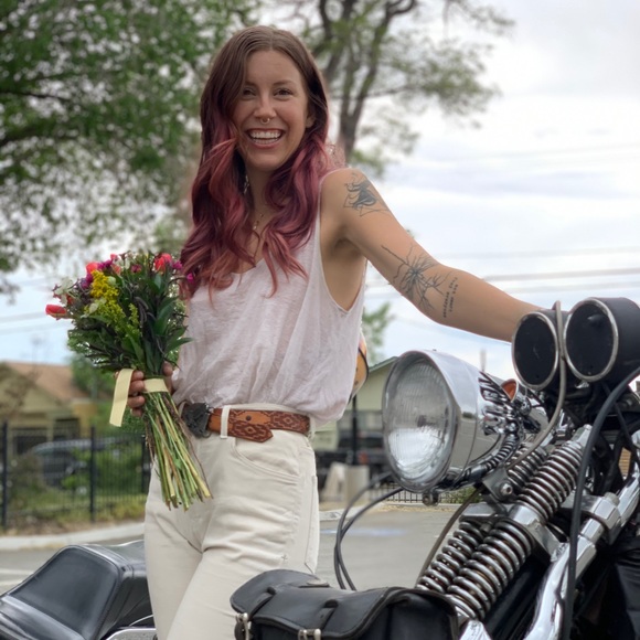 Meet your Posher, Alexa - Picture 11 of 11